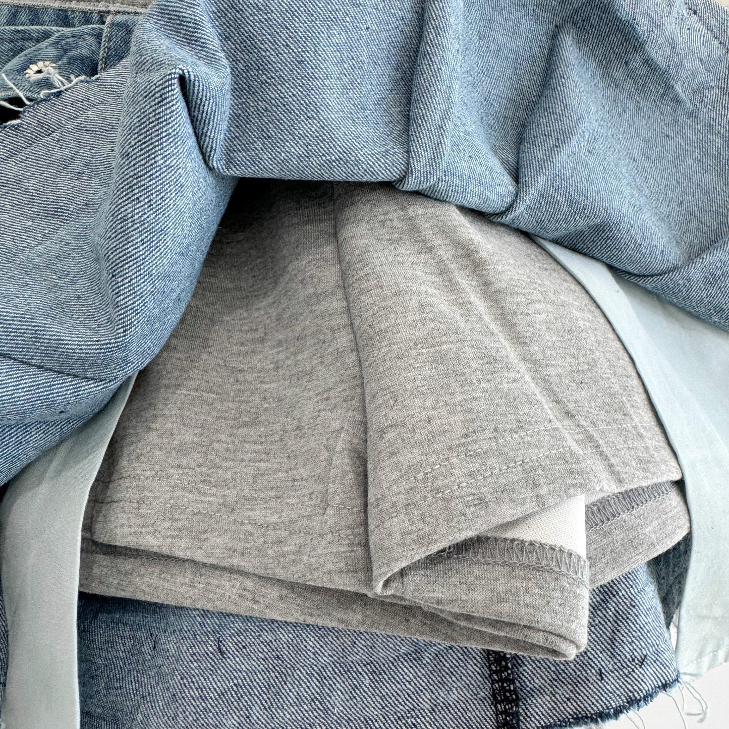 high-waisted patchwork denim pleated skirt