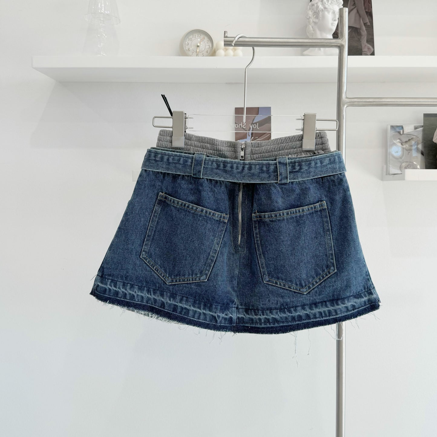 high-waisted patchwork denim pleated skirt