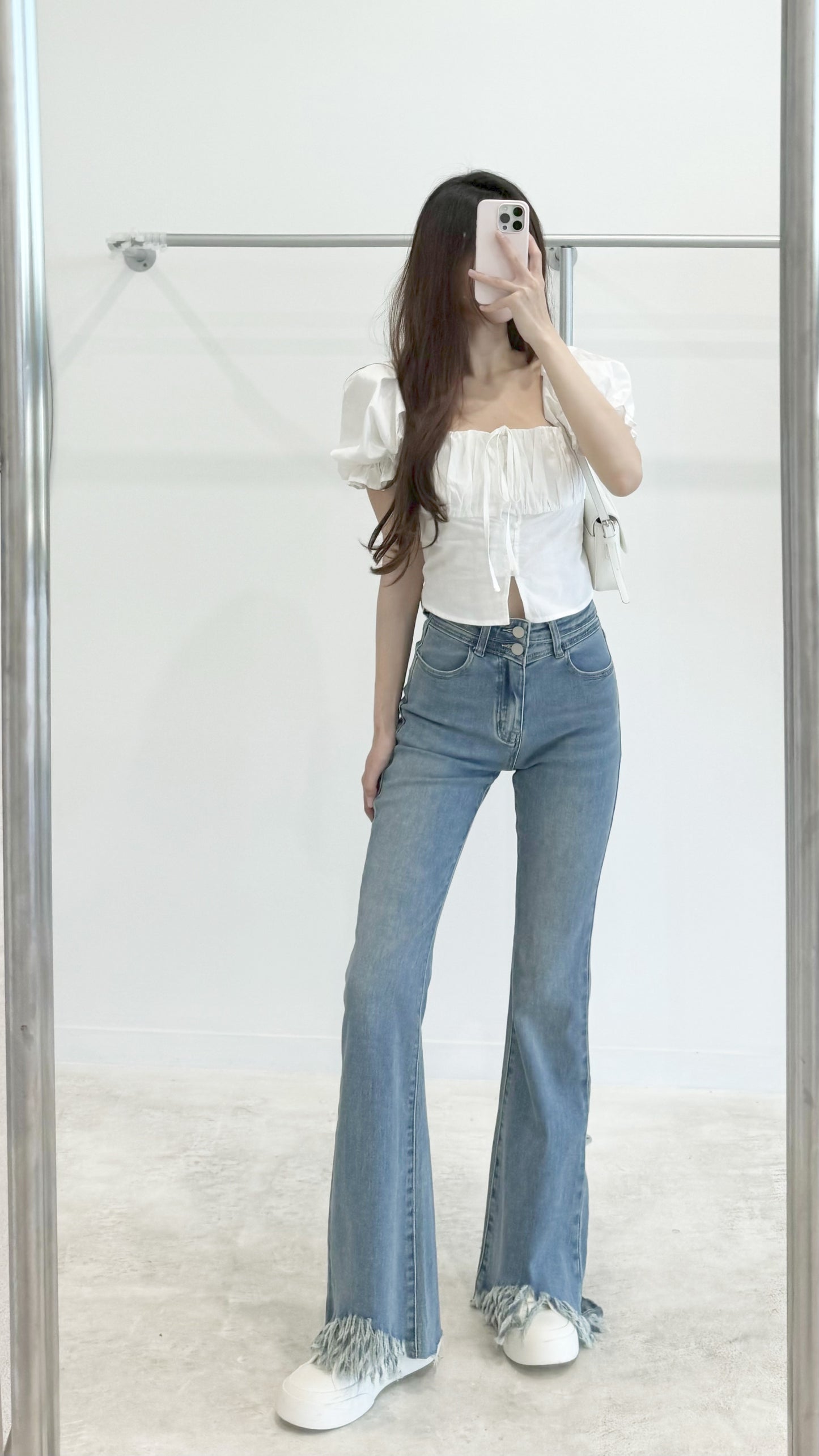 Puffy sleeve top