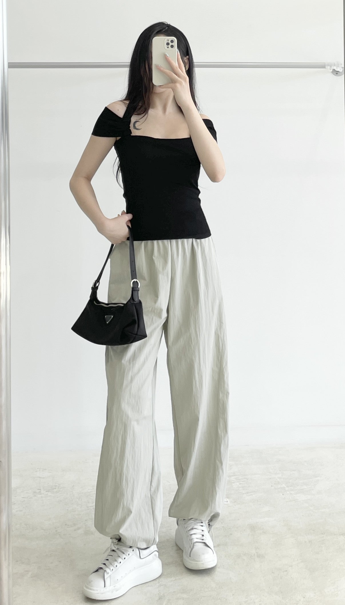 Halter-neck off-shoulder top