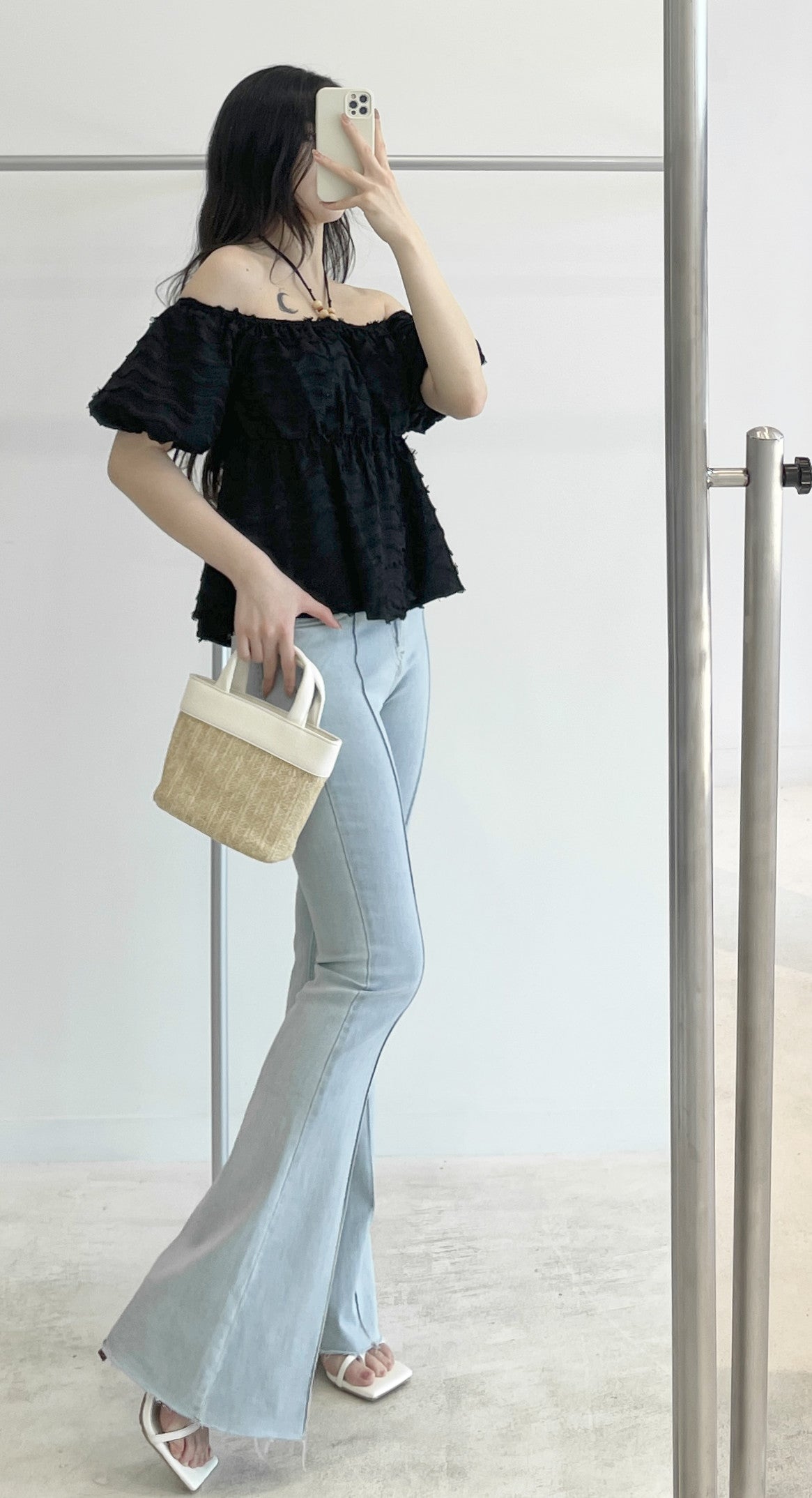 halter-neck short-sleeve top