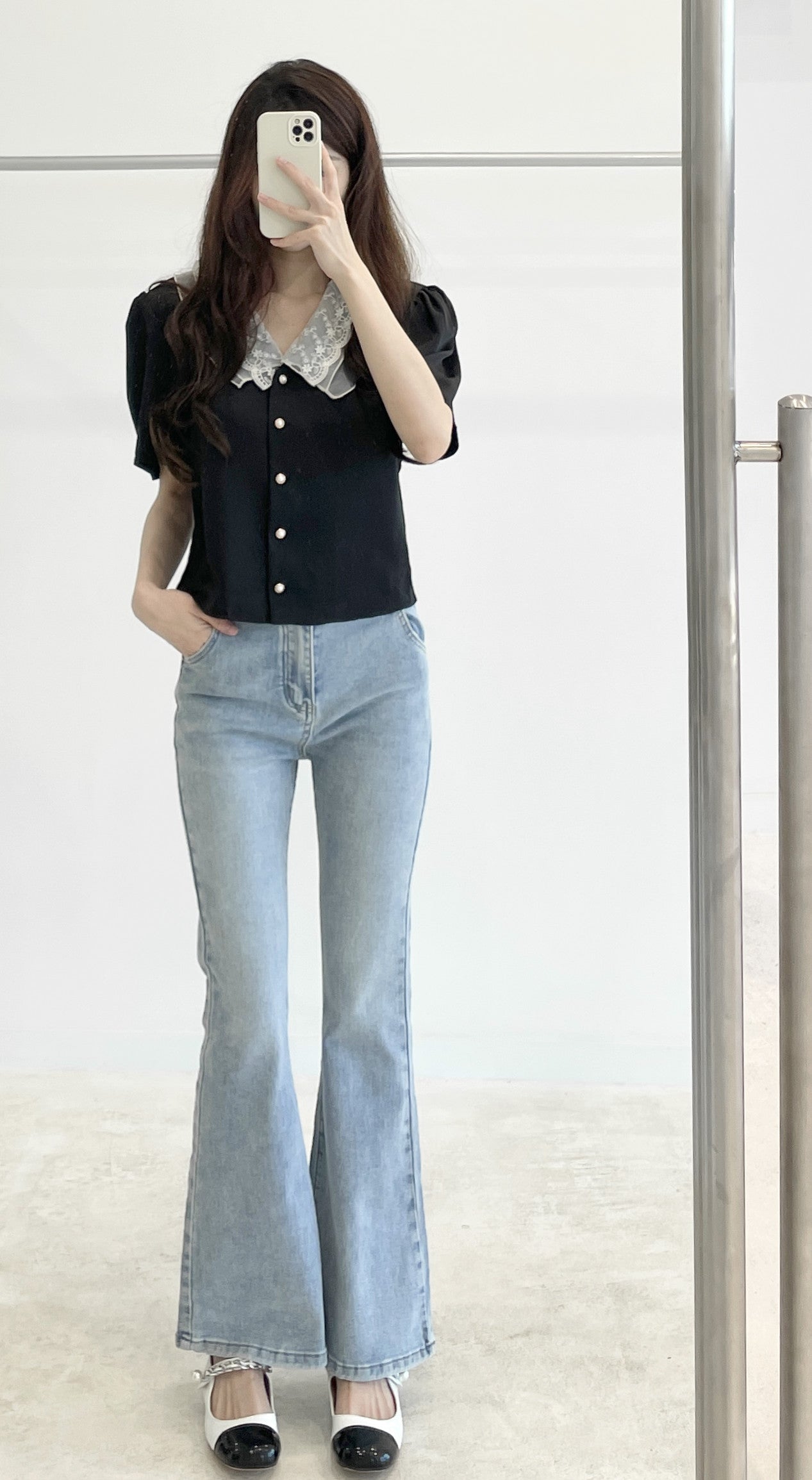 Collared short-sleeve blouse