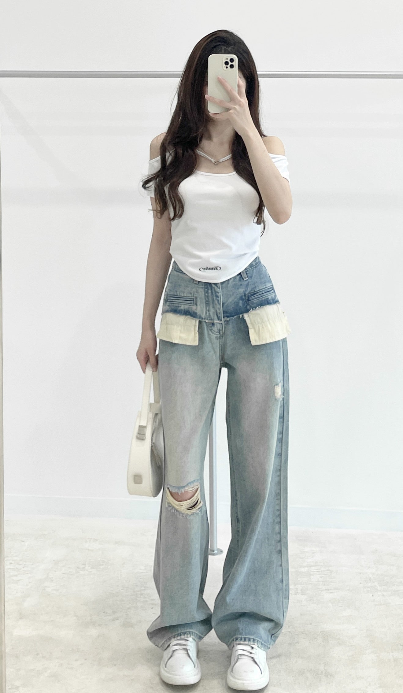 Off-shoulder short-sleeve top