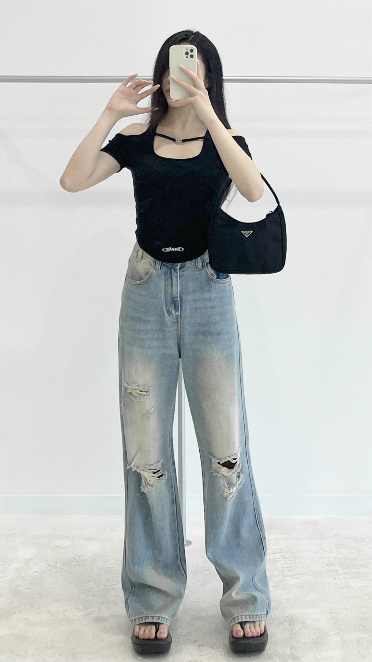 Off-shoulder short-sleeve top