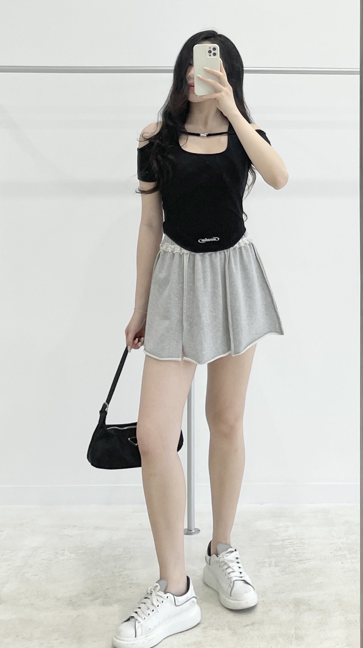 Off-shoulder short-sleeve top