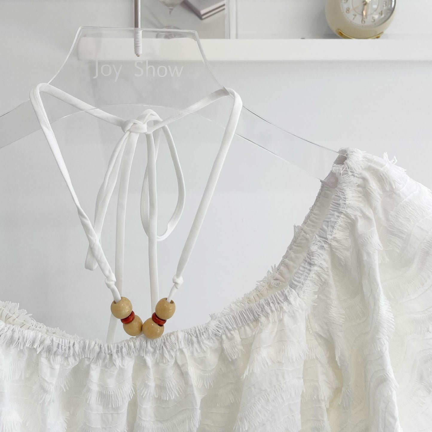 halter-neck short-sleeve top