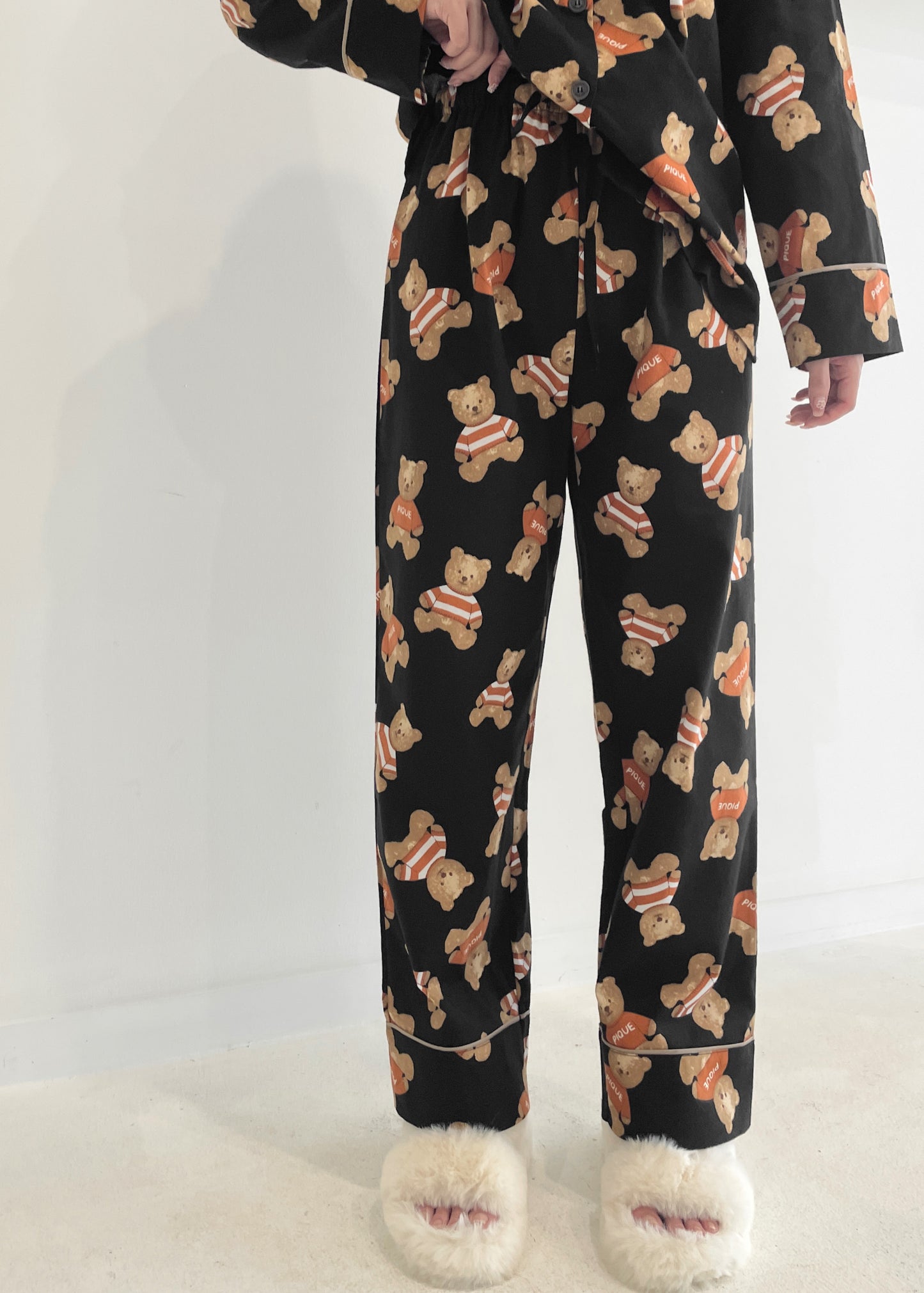 Bear print long sleeve cotton pyjamas