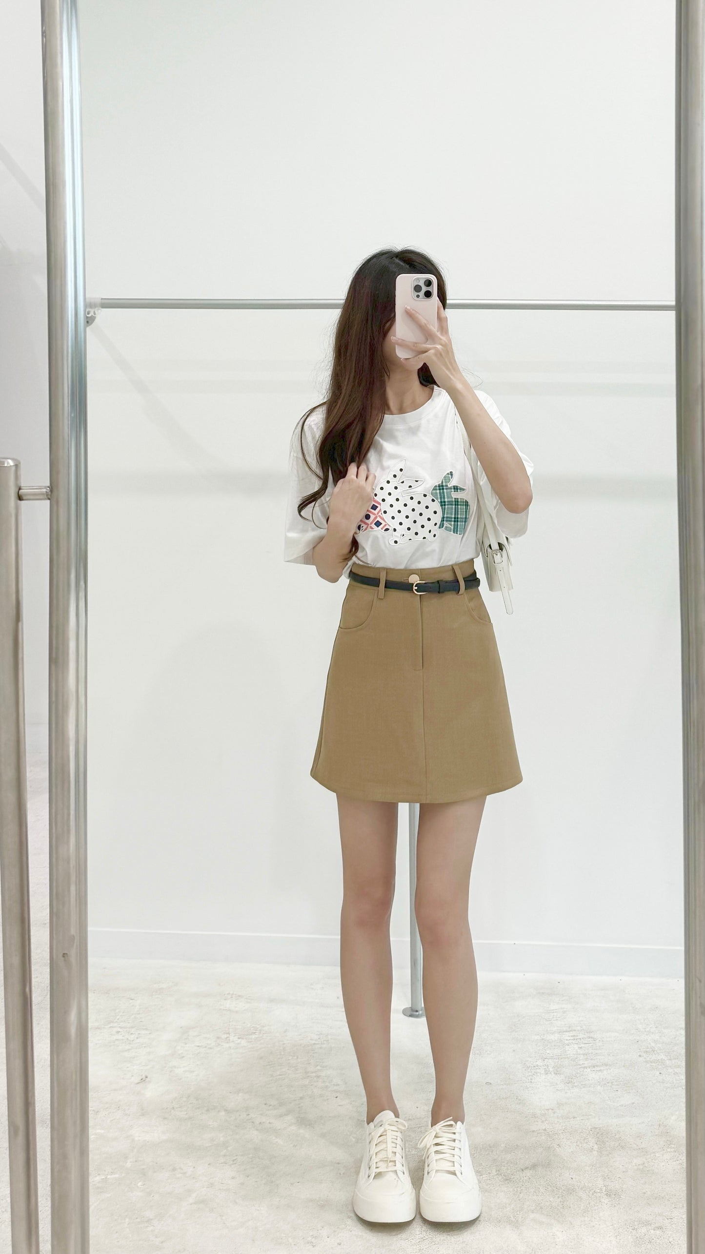 A-line skirt with belt