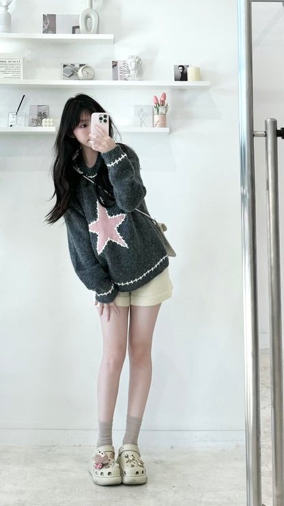 Star Contrast Sweater