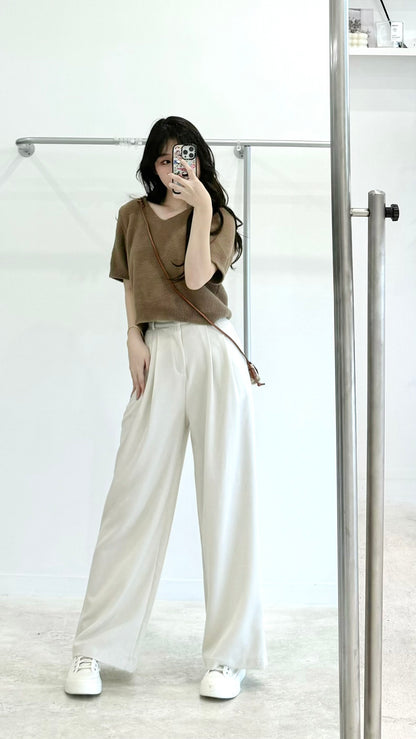 High-waisted cotton-linen trousers