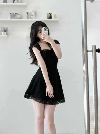 Lace Flutter Sleeve Tie-Waist Dress