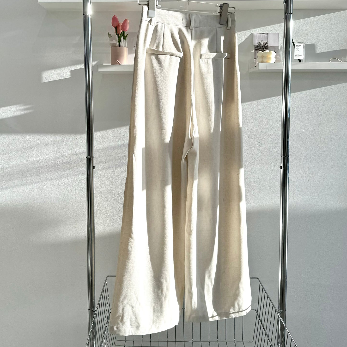 High-waisted cotton-linen trousers