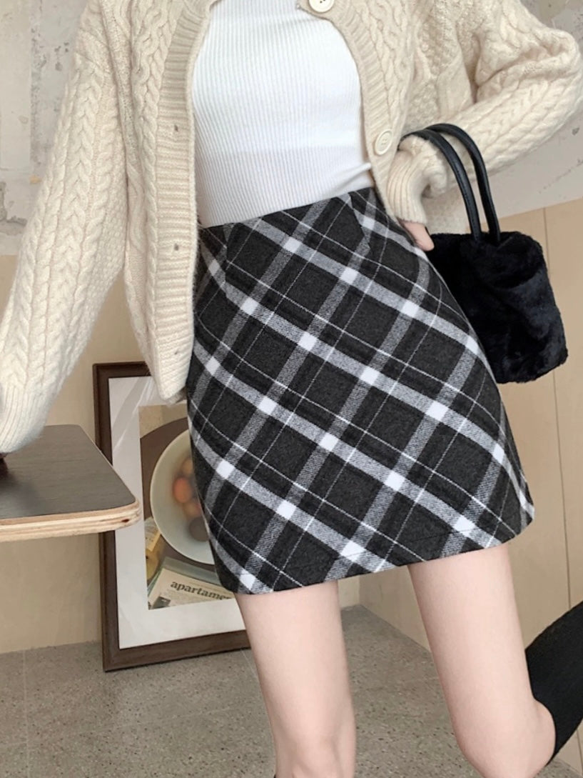 Wool Plaid Skirt